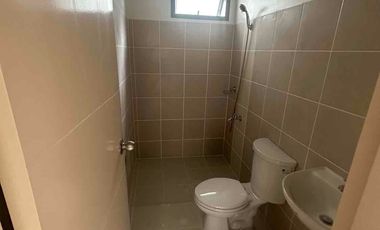 Ready for occupancy 2 bedroom near st.lukes only 2% spot down move in