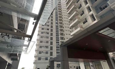 Ready for occupancy 2 bedroom near st.lukes only 2% spot down move in