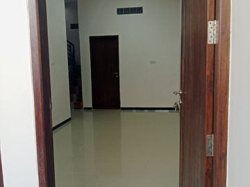 Rumah Gunung Anyar New Minimalis Row 1 Mobil