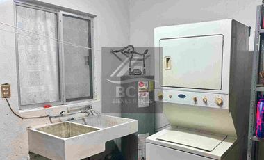 VENTA DE CASA CUMBRES 4to sec