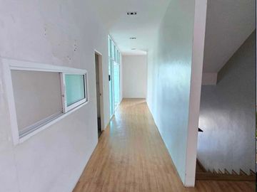 Office building Krungthep Kreetha for sell: 134sqwah 1,100sqm. 49,000,000 Am: 065619----