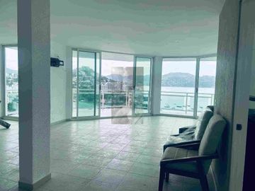 DEPARTAMENTO EN ACAPULCO ESPECTACULAR VISTA.