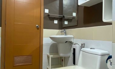 RFO Furnished 1BR with Parking FOR RENT / LEASE at Tower 2 The Trion Towers BGC Taguig
