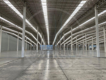 NAVE EN RENTA DE 10,000 M2 EN PARQUE INDUSTRIAL LA BOMBA QUERÉTARO