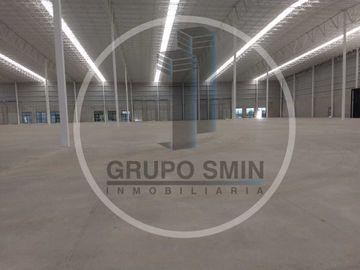 NAVE DE 10,000 M2 EN RENTA EN PARQUE INDUSTRIAL QUERETARO