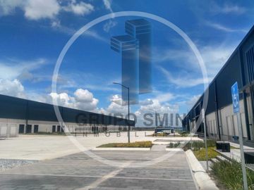 NAVE DE 10,000 M2 EN RENTA EN PARQUE INDUSTRIAL QUERETARO