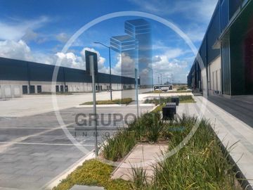 NAVE DE 10,000 M2 EN RENTA EN PARQUE INDUSTRIAL QUERETARO