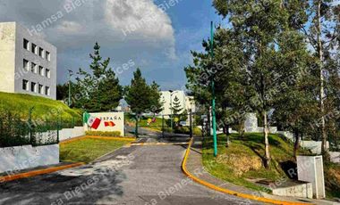 Depto. en Residencial Lago Esmeralda, Atizapán, Edo. de Méx.