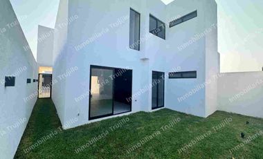 VENDO CASA EN LA RIVIERA VERACRUZANA, CERCA DE PLAZA EL DORADO
