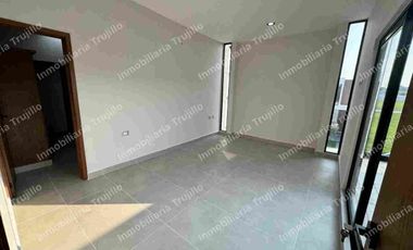 VENDO CASA EN LA RIVIERA VERACRUZANA, CERCA DE PLAZA EL DORADO