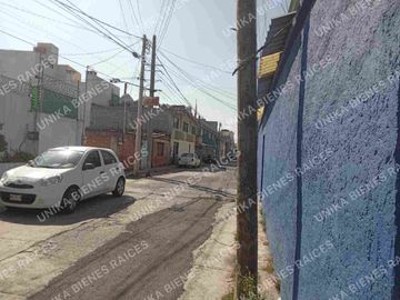 TERRENO ESCRITURADO CERCA DE SAN CARLOS A UNA CUADRA DE LAS TORRES