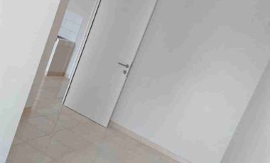 Dijual murah 2br Unurnish di The Springlake Summarecon Bekas
