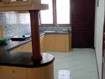 Di jual rumah dalam perumahan di duren sawit Jakarta Timur