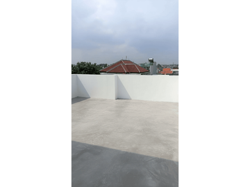 Y346 Rumah Baru 3 Lantai Modern Strategis Pondok Bambu Jakarta Timur