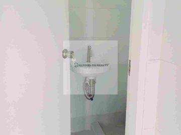 For rent: 2BR Bellagio 3 facing folf