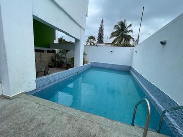 departamento de venta con vista al mar en Manta