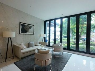 # Knightsbridge Phaholyothin Interchange – Luxury Duplex Condo for Sale