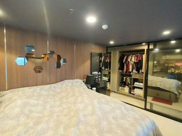 # Knightsbridge Phaholyothin Interchange – Luxury Duplex Condo for Sale