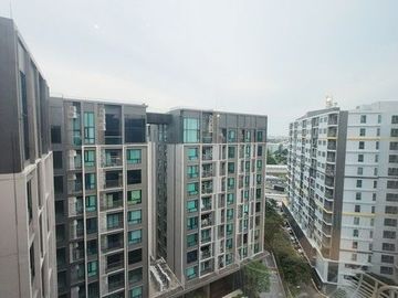 # Knightsbridge Phaholyothin Interchange – Luxury Duplex Condo for Sale