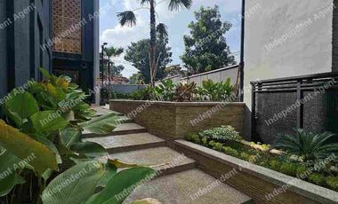 Rumah Premium di Permata Hijau Jakarta Selatan