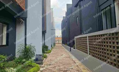 Rumah Premium di Permata Hijau Jakarta Selatan