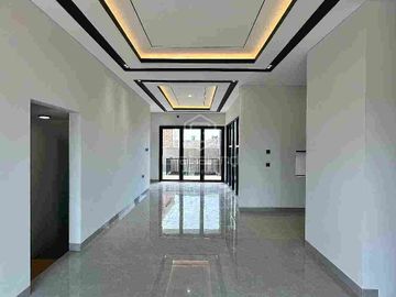 Rumah Baru Private Pool Dalam Komplek Dekat Akses Cilandak Jakarta Selatan