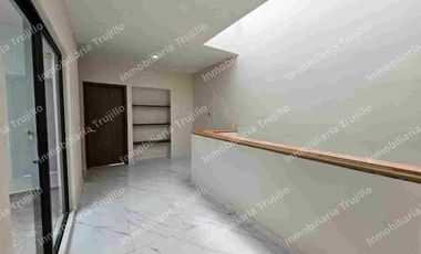 VENDO CASA CERCA DE LA LAZARO CARDENAS