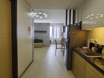 VIRIDIAN | Studio for Sale with Parking