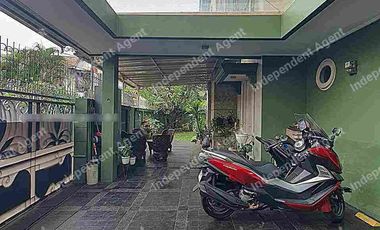 Rumah 2 Lantai Huk, Dekat Ke Pondok Indah Jakarta Selatan