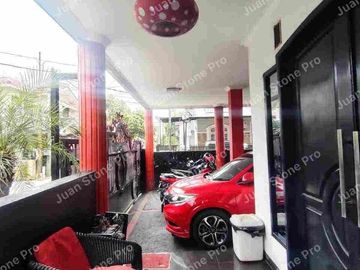 RUMAH ANTIK,DESIGN MODERN CLASSIC DENGAN WARNA UNIK GALAXY BEKASI