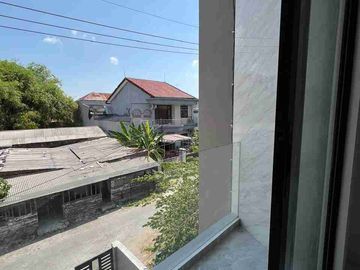DKT Ubaya Rmh Baru Gress Tenggilis Mejoyo Row 2,5 mbl