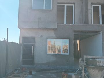 VENDO DUPLEX EN POZO TERRAZAS DE NEUQUEN  - NQN