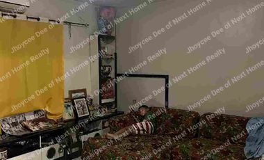 Prime Shophouse with 2 Bedrooms upstairs