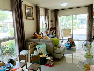 หลังมุม! ซอย 9 ของโครงการ! ขาย ทาวน์โฮม หมู่บ้าน ลุมพินีทาวน์วิลล์ เพิ่มสิน-วัชรพล 24.4 ตร.ว. ทำเลดี ใกล้ ถนน เพิ่มสิน ถนน สุขาภิบาล 5