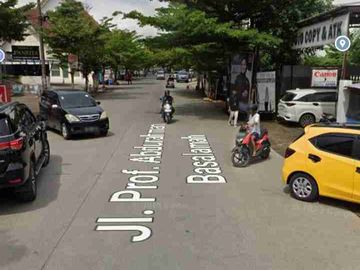 Tanah Jl Racing Center Makassar 
Luas Tanah 20X18 SHM
Cocok Cafe Cocok Rumah
Rp. 6,5 Milyar Nego