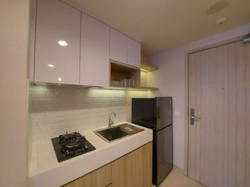 Disewakan Apartemen Orange County Tower Newport 2br 66sqm Bagus