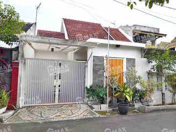 RUMAH GRIYA SHANTA, SOEKARNO HATTA MALANG, DEKAT KAMPUS UNIBRAW, POLINEMA, PUSAT KULINER DAN BISNIS