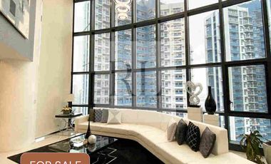 4BR Penthouse in Arya Residences BGC