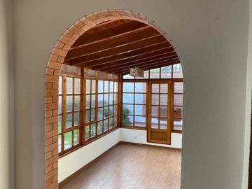 ALQUILER LINDA CASA EN CONDOMINIO, CERCA AL JOCKEY, SURCO