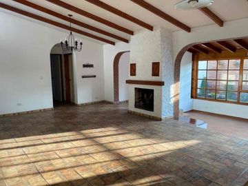 ALQUILER LINDA CASA EN CONDOMINIO, CERCA AL JOCKEY, SURCO