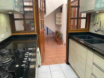 ALQUILER LINDA CASA EN CONDOMINIO, CERCA AL JOCKEY, SURCO