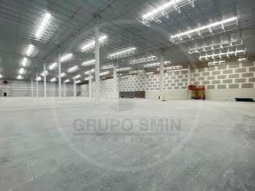 NAVE DE 10,000 M2 EN PARQUE INDUSTRIAL QUERETARO