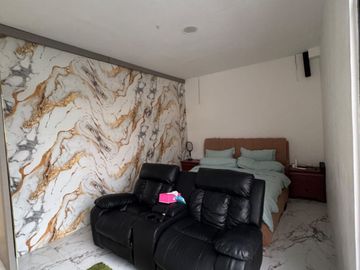 ANA RUMAH FULL FURNISHED UK 7X20M DI KOMP DUTA MAS JELAMBAR