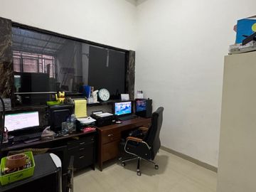 ANA RUMAH FULL FURNISHED UK 7X20M DI KOMP DUTA MAS JELAMBAR