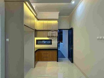 Rumah Baru Dalam Cluster Dekat Simatupang DiKebagusan Jakarta Selatan