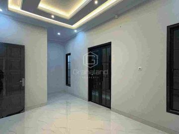 Rumah Baru Dalam Cluster Dekat Simatupang DiKebagusan Jakarta Selatan