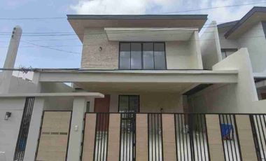 House for sale in Cebu City, Gated in Banilad , Brand new