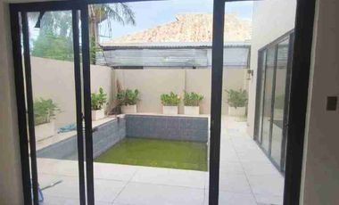 House for sale in Cebu City, Gated in Banilad , Brand new