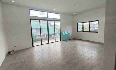 House for sale in Cebu City, Gated in Banilad , Brand new