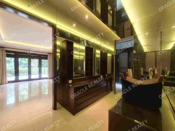 Sewa Rumah Hook Tropical Minimalis Luxury Graha Family